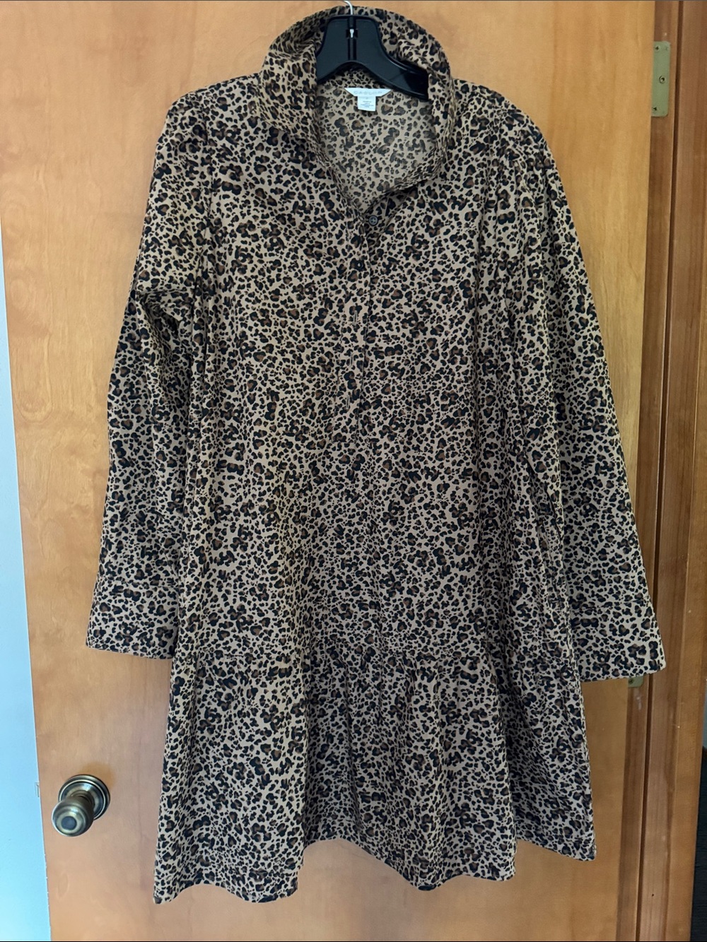 Caslon Leopard Print Dress in Tan & Black with Tiered Ruffle Bottom. Size L.